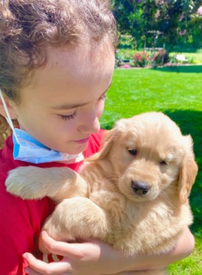 Eliana C. with her dog